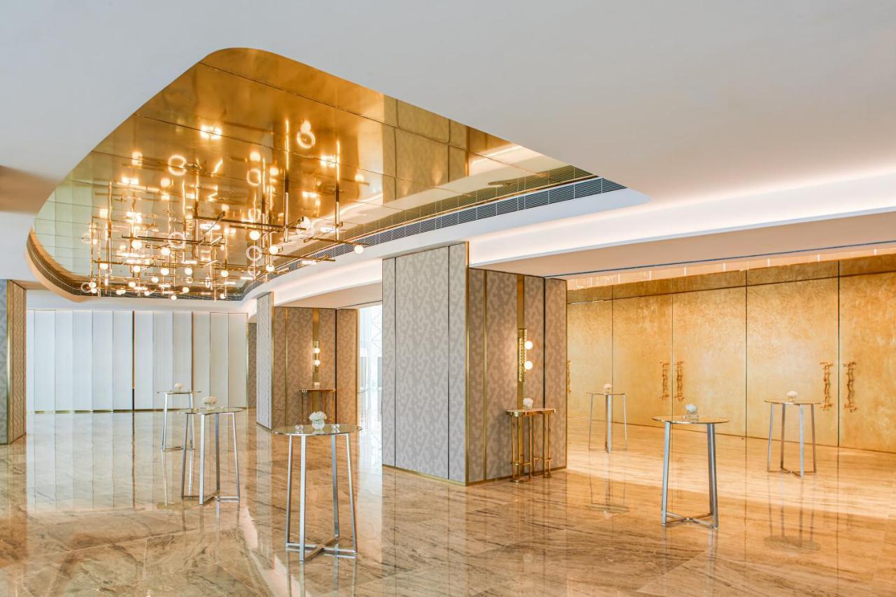 Nina Hotel Tsuen Wan West Hong Kong Exterior photo The interior of the Opera House