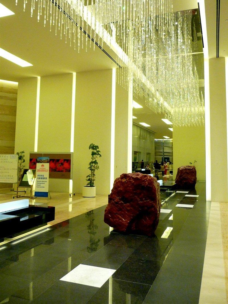 Nina Hotel Tsuen Wan West Hong Kong Exterior photo The lobby of the hotel